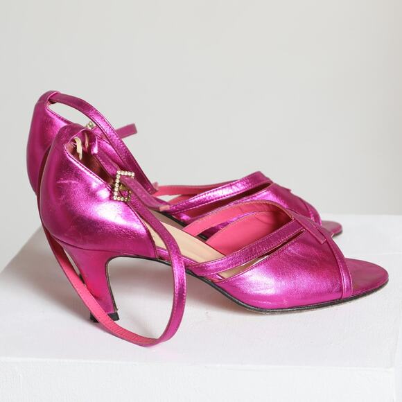 RICH FASHION Hot Pink Metallic Open Toe Leather Sandals - Picture 2 of 5